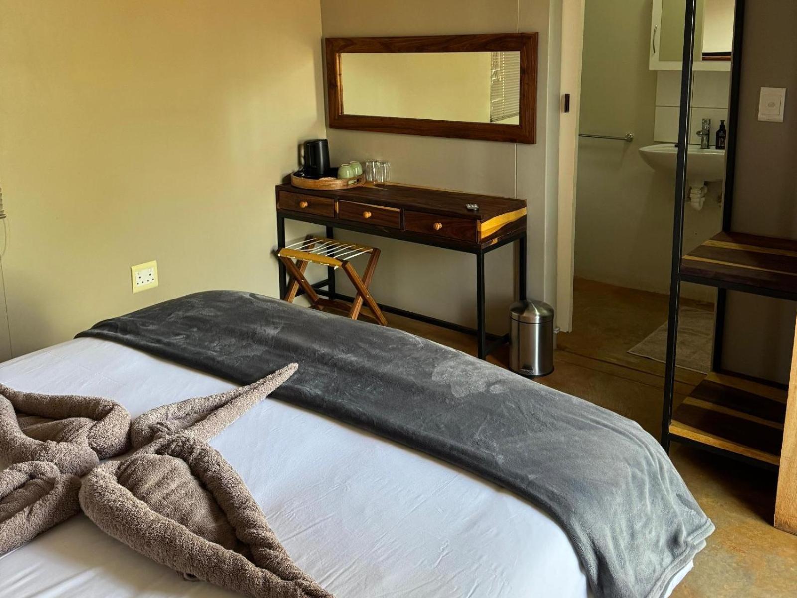 Kifaru Bush Camp 호텔 아웃조 객실 사진